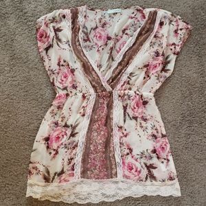 Maurices Floral V neck Shirt